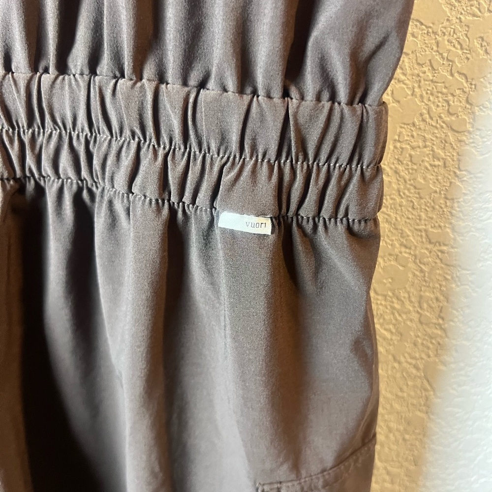 Vuori Villa Utility Romper Java – Size Large | Li… - image 3